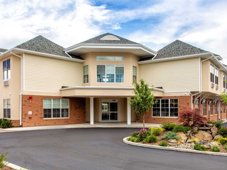 Village Green A Carlisle Assisted Living Community Pricing, Photos